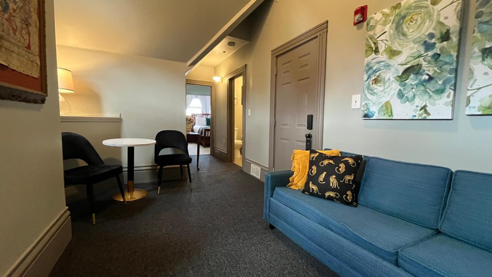 Stone Gables Inn Cleveland Extérieur photo