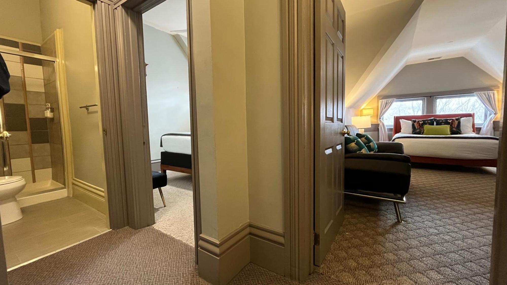 Stone Gables Inn Cleveland Extérieur photo