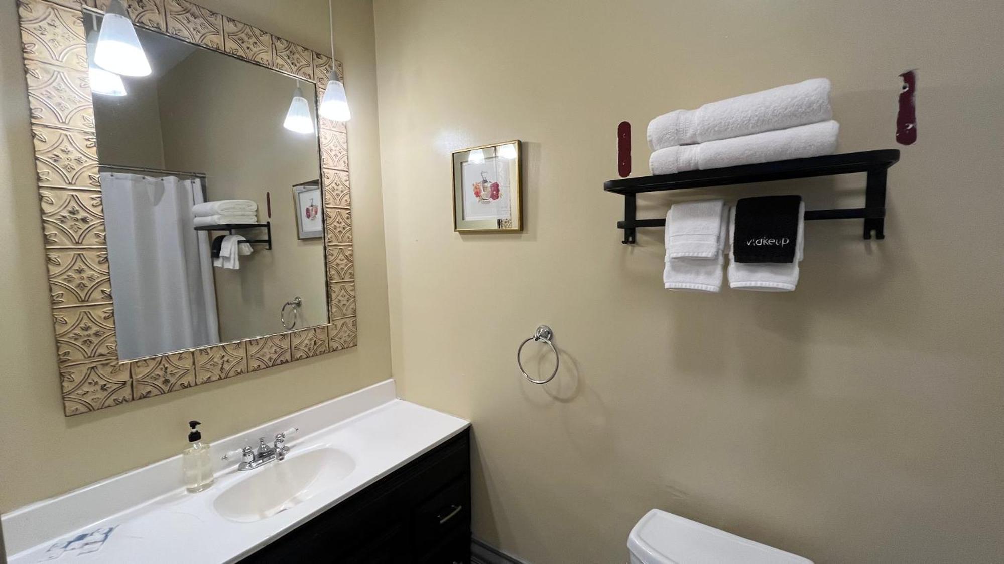 Stone Gables Inn Cleveland Extérieur photo