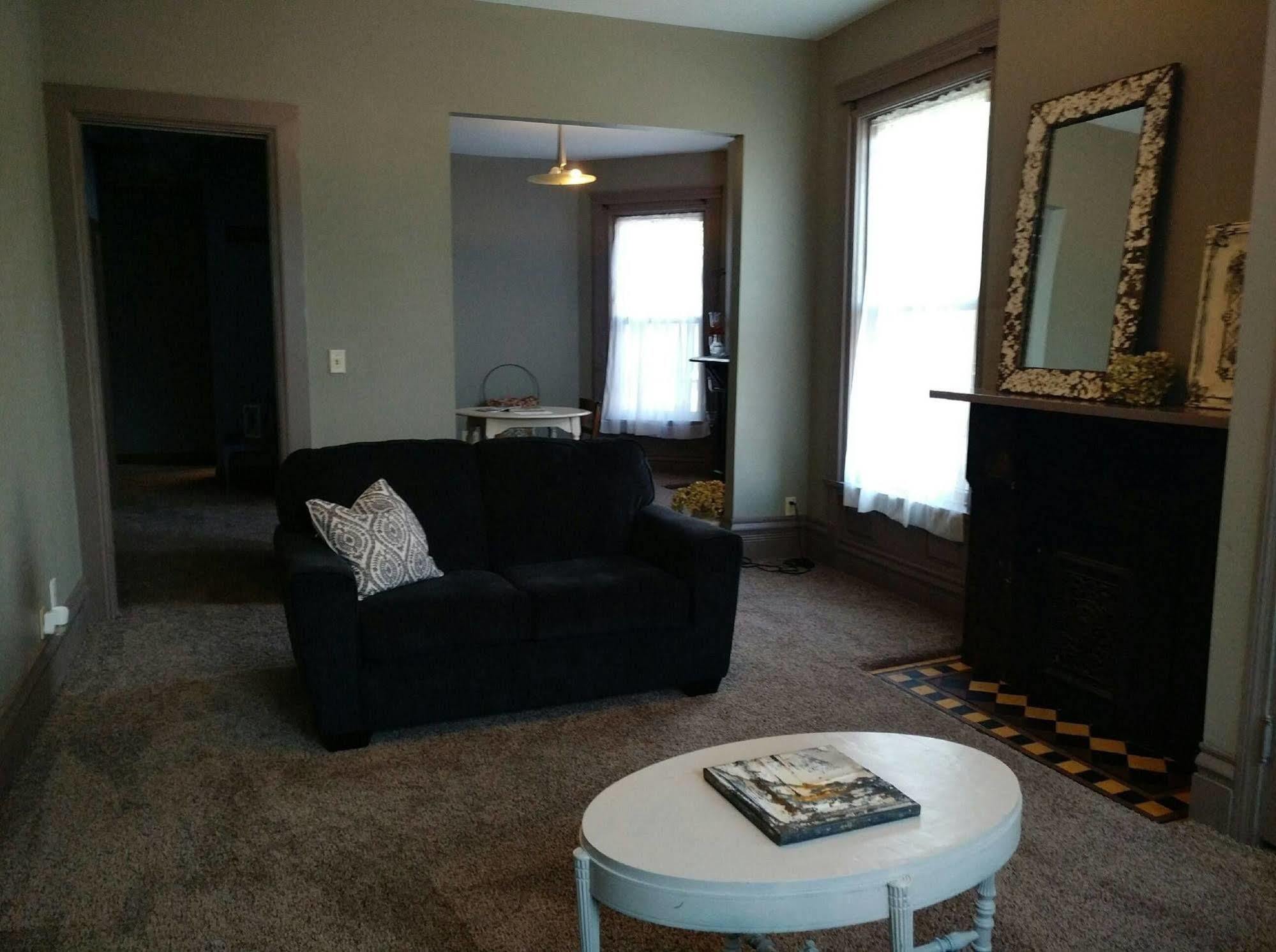 Stone Gables Inn Cleveland Extérieur photo