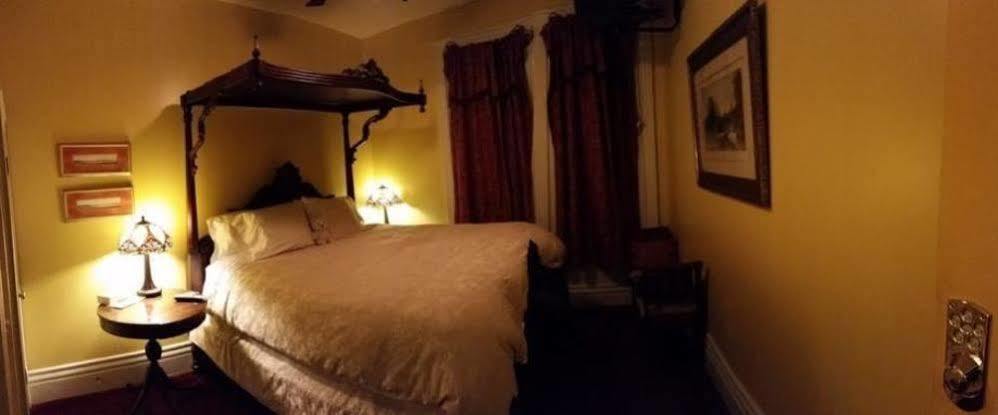 Stone Gables Inn Cleveland Extérieur photo